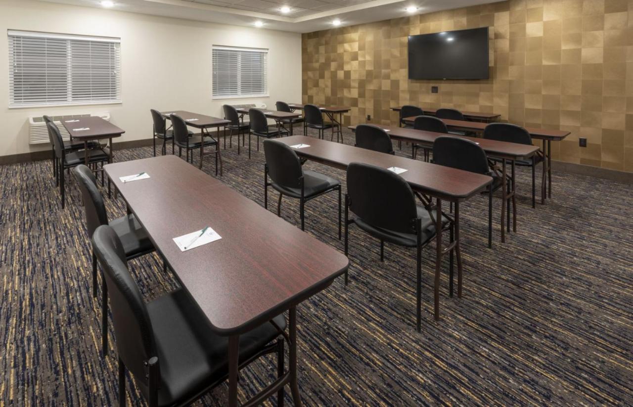 Grandstay Hotel Milbank Екстериор снимка